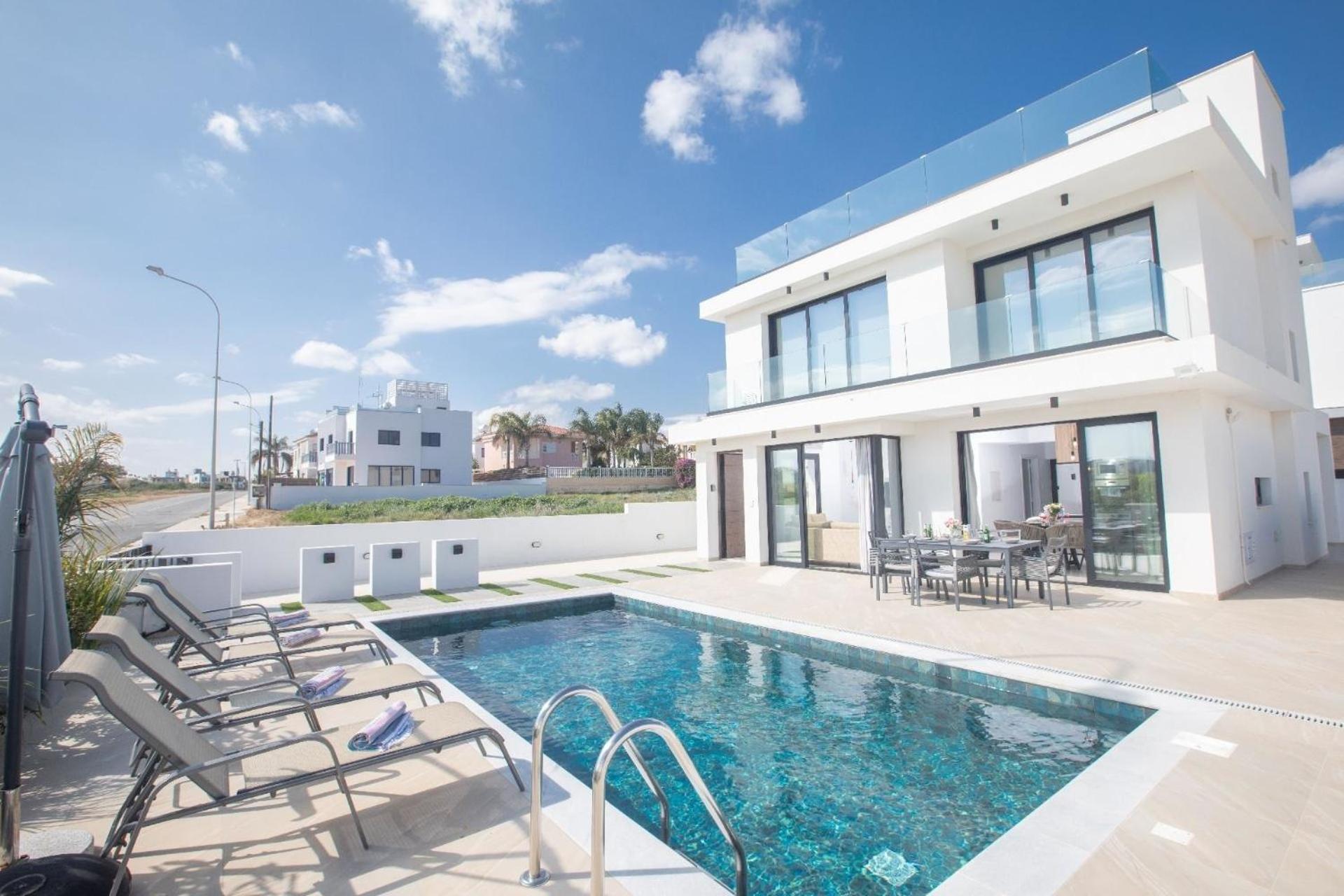 Ferienhaus mit Privatpool für 6 Personen ca 135 qm in Paralimni, Südküste von Zypern