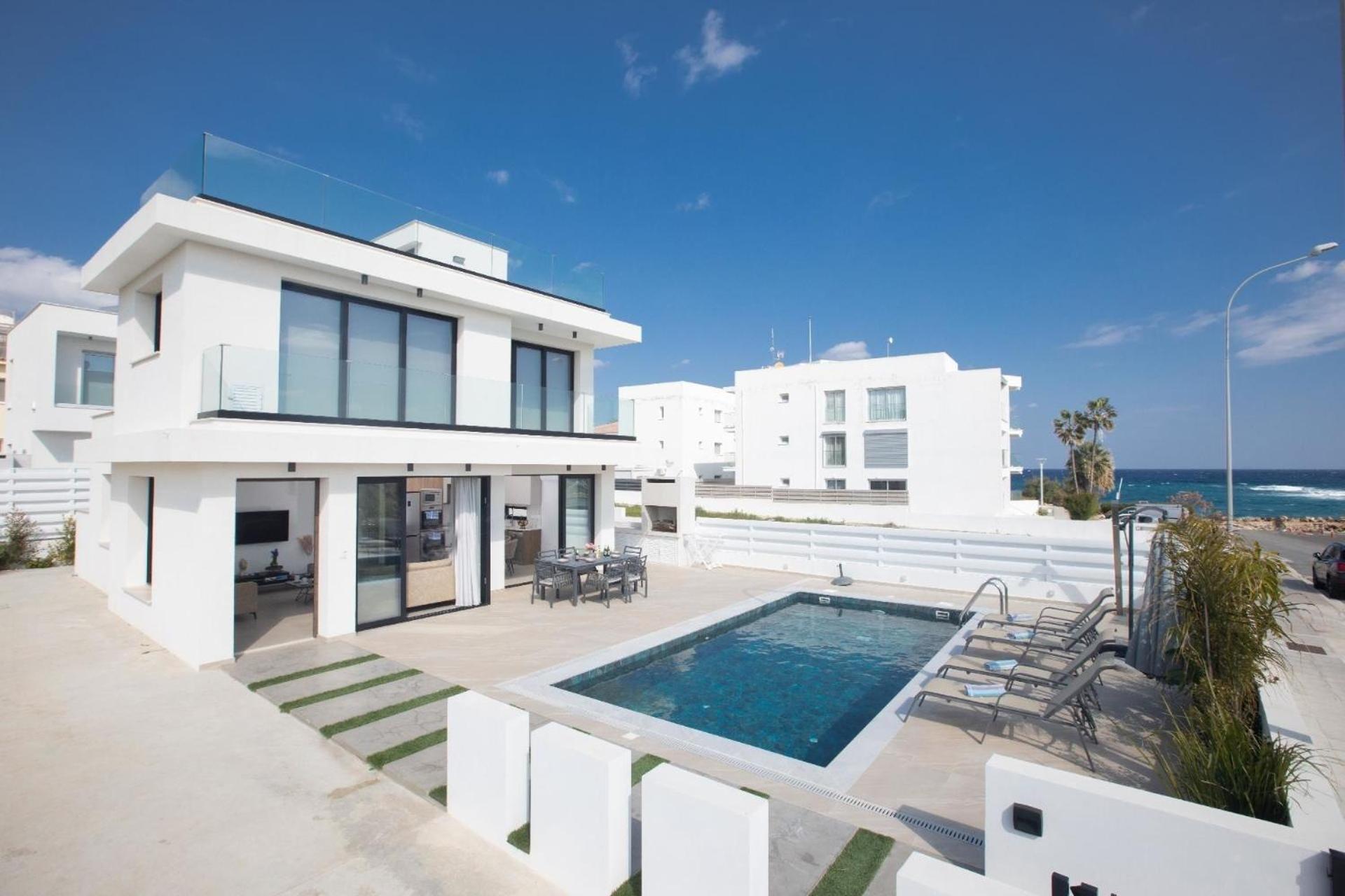 Ferienhaus mit Privatpool für 6 Personen ca 135 qm in Paralimni, Südküste von Zypern