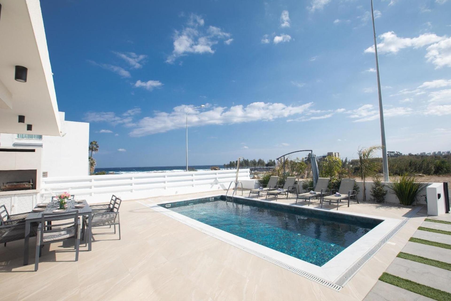 Ferienhaus mit Privatpool für 6 Personen ca 135 qm in Paralimni, Südküste von Zypern