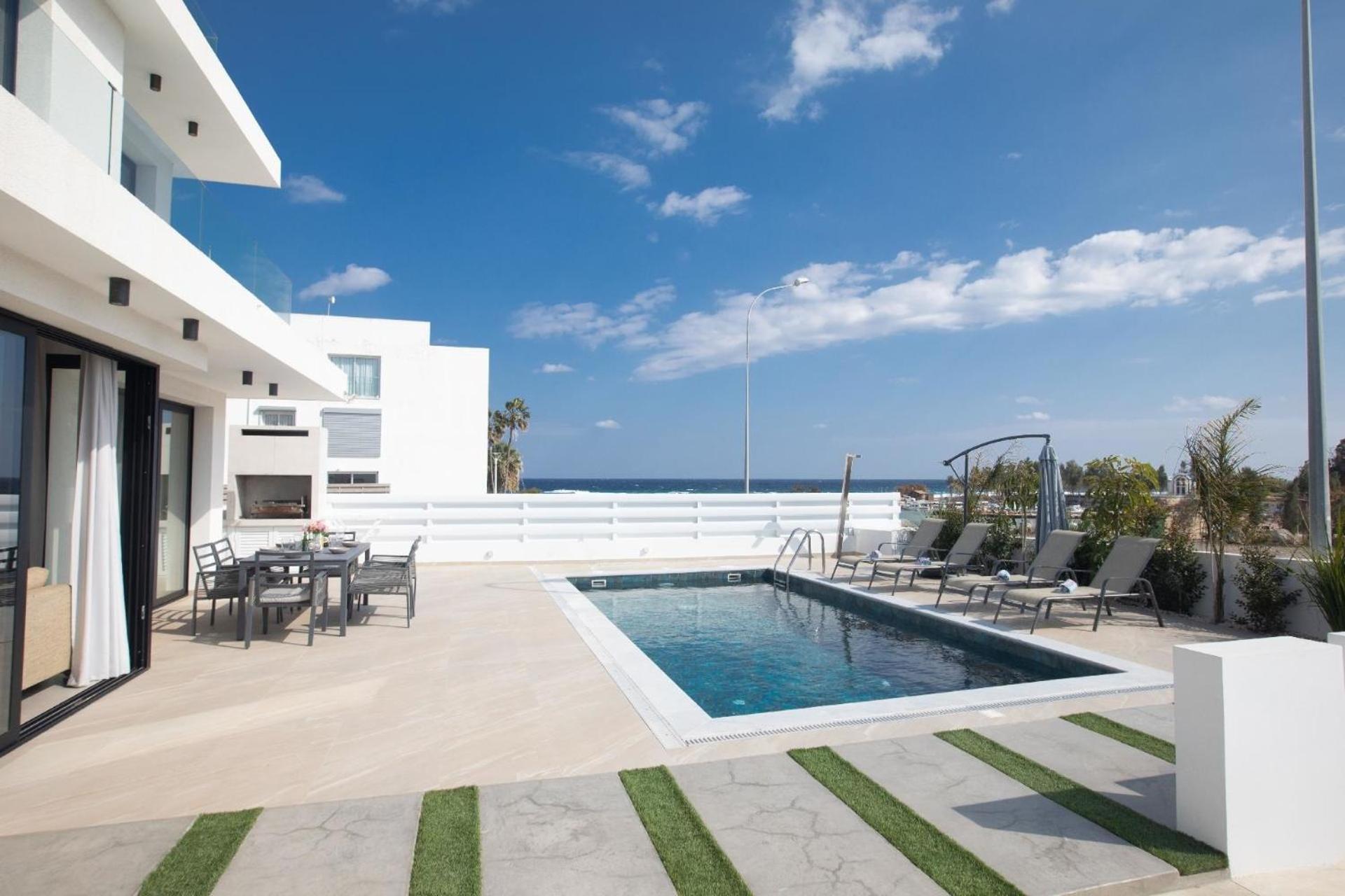 Ferienhaus mit Privatpool für 6 Personen ca 135 qm in Paralimni, Südküste von Zypern