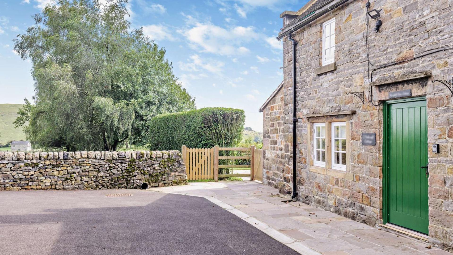 1 Bed in Warslow oc-h27591