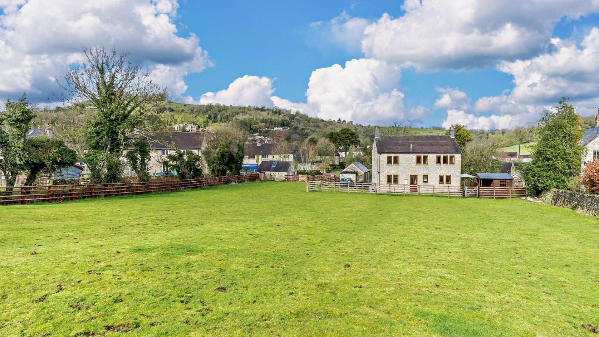 2 Bed in Parwich oc-c27468