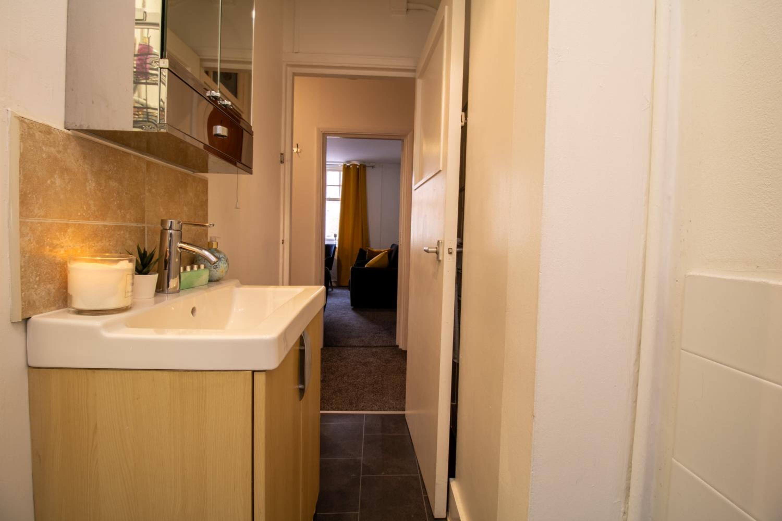 Chic Urban Retreat 1 Bedroom Gem in Covent Garden 3AB