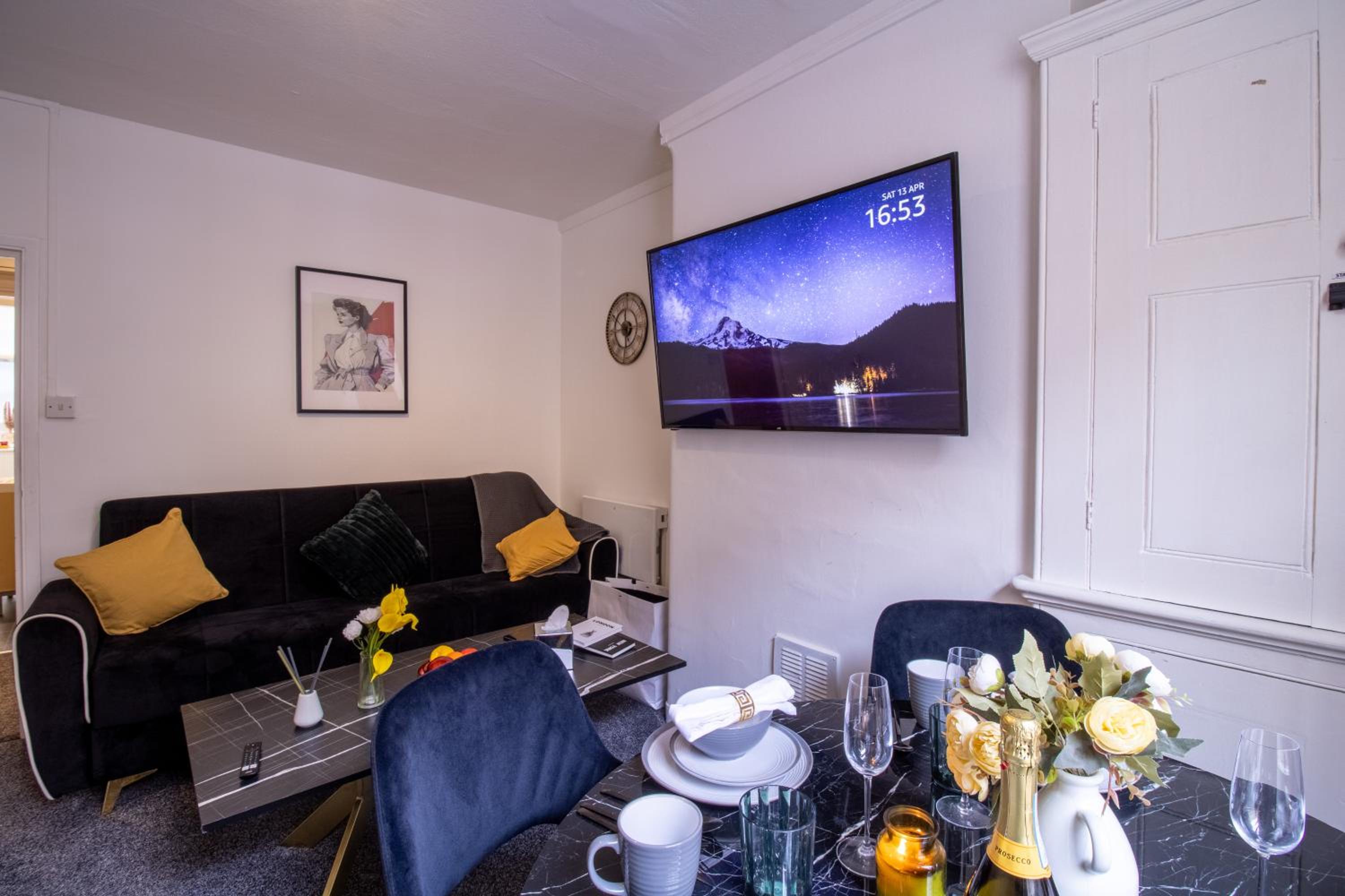 Chic Urban Retreat 1 Bedroom Gem in Covent Garden 3AB