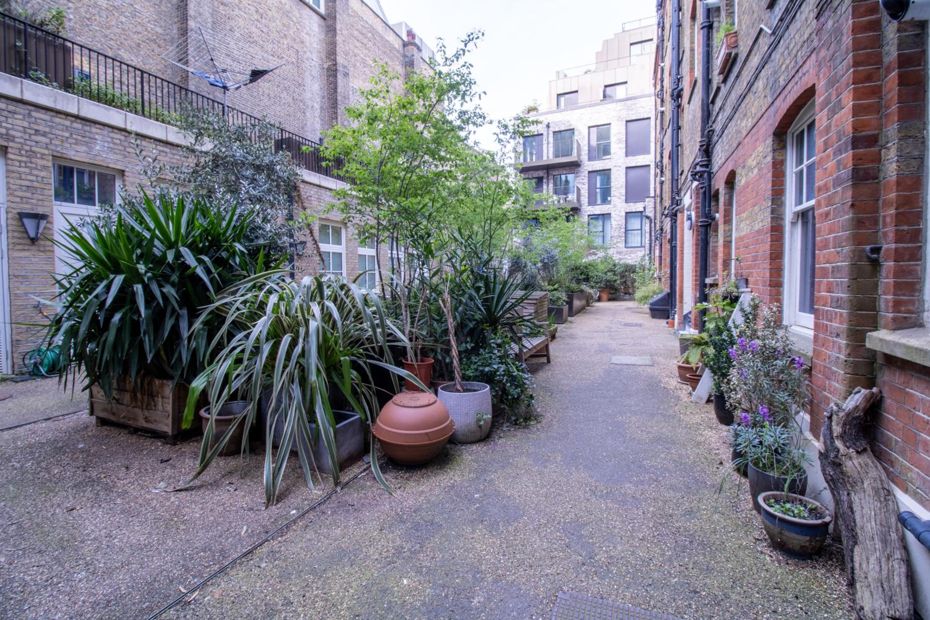 Chic Urban Retreat 1 Bedroom Gem in Covent Garden 3AB