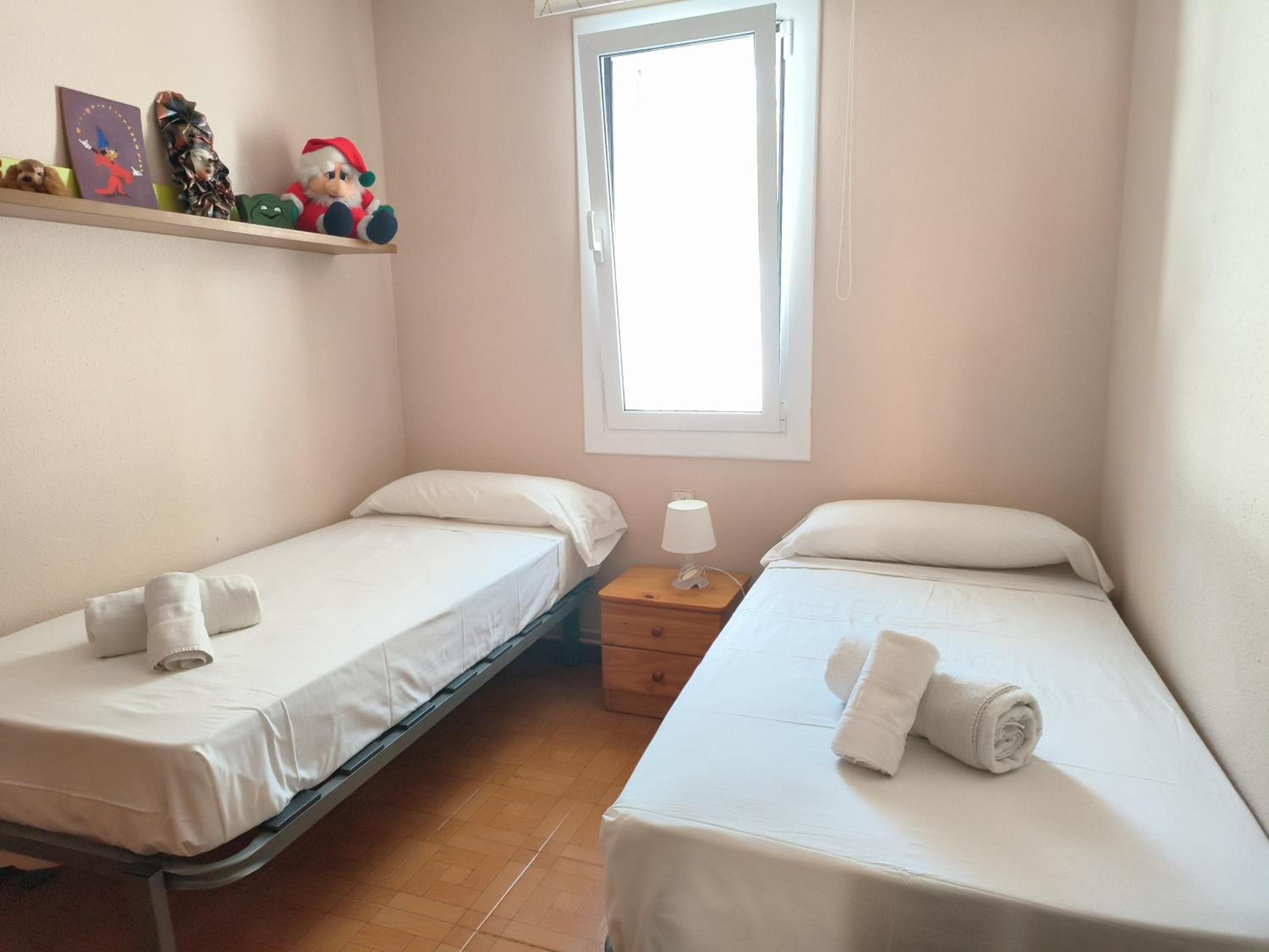 Villa de una planta con piscina ideal familias