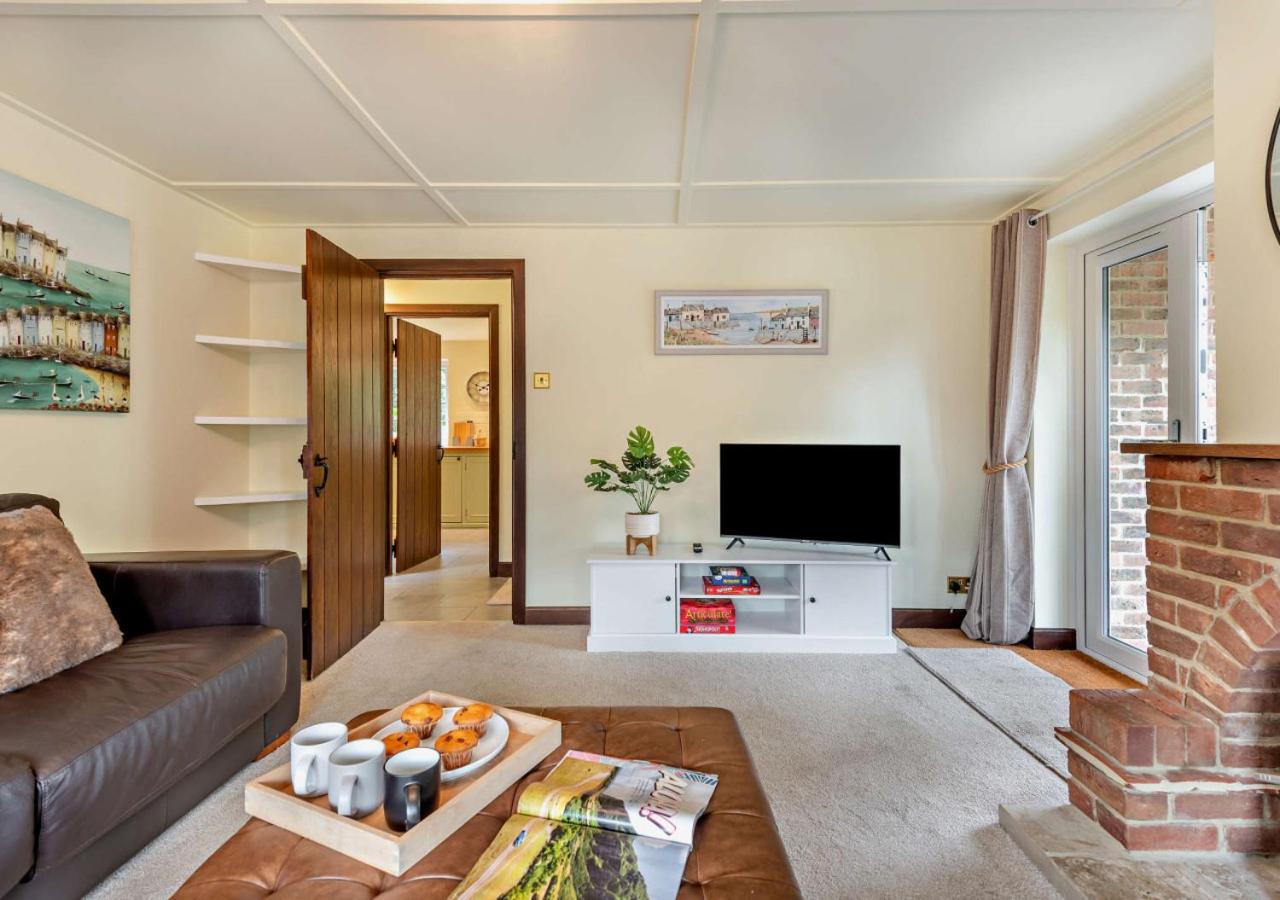 2 Bed in Bournemouth oc-t28072 view 4
