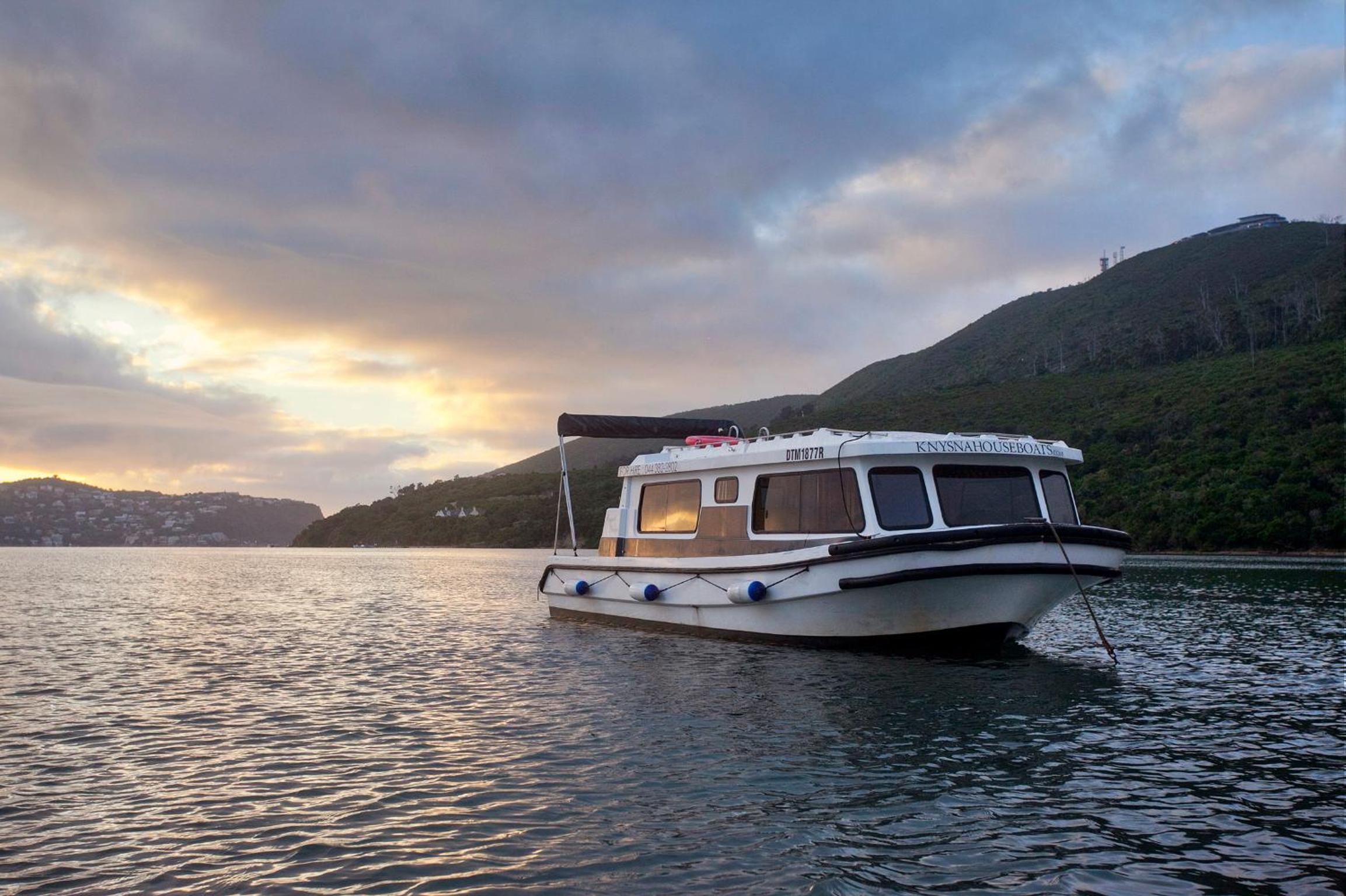 Knysna Houseboats