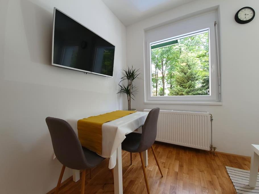 Happy Vibes apartment, charming & with free parking view 3