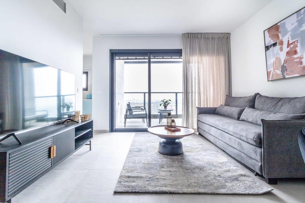 Magical 2BR Parking with amazing view in city gate view 5