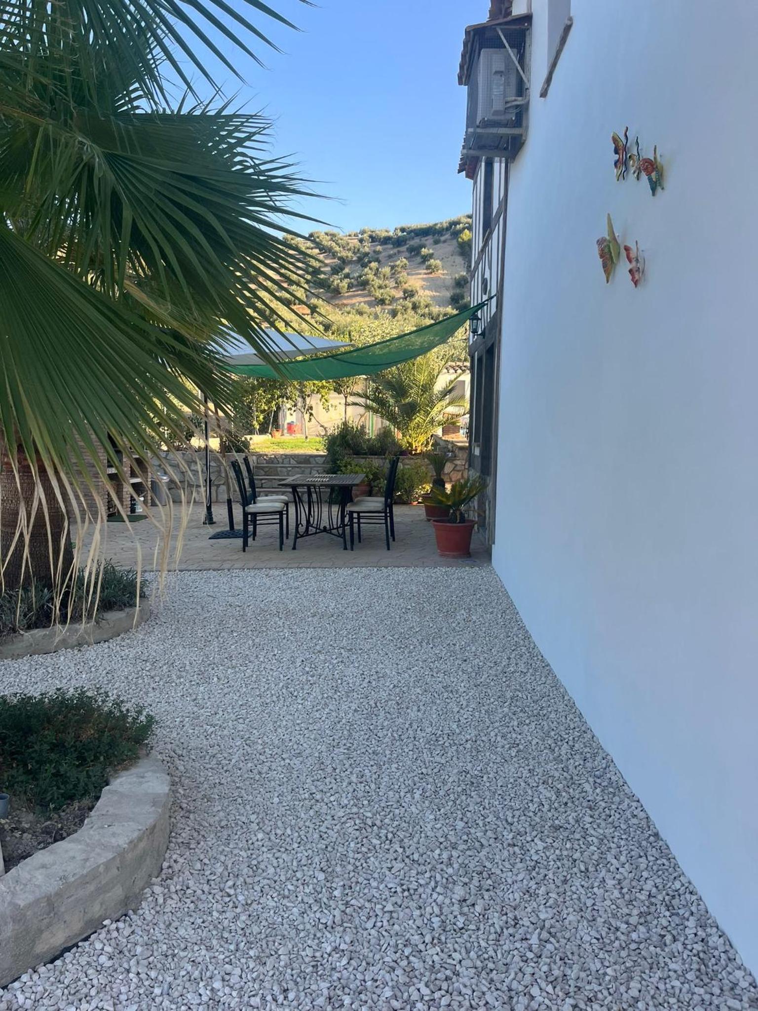 Las Marrojas, secluded Tudor country cottage