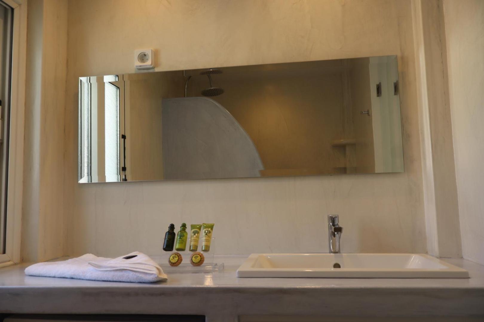FOTEINI RESIDENCE