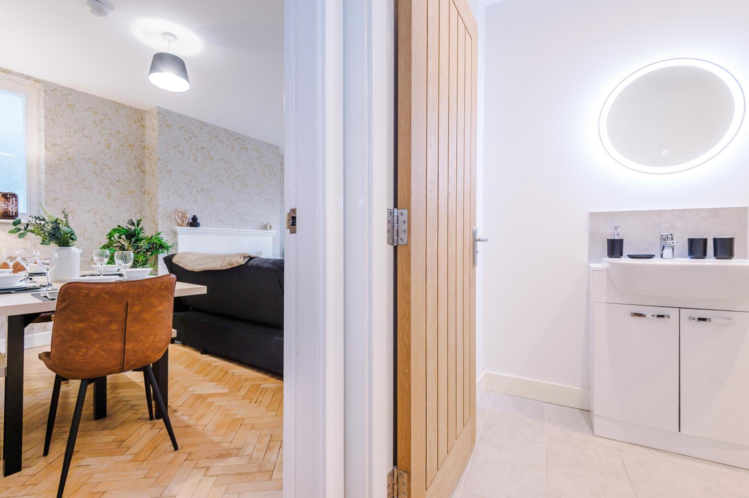 Modern Central York Abode - Roof Terrace — York