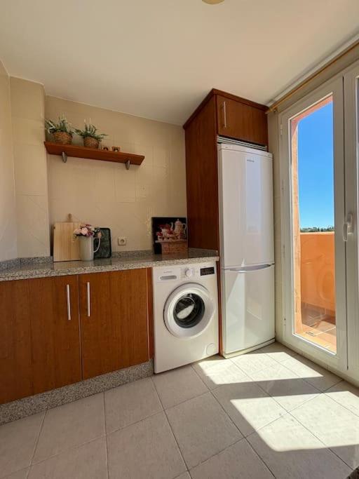 Ruim Penthouse Elviria Marbella met groot terras
