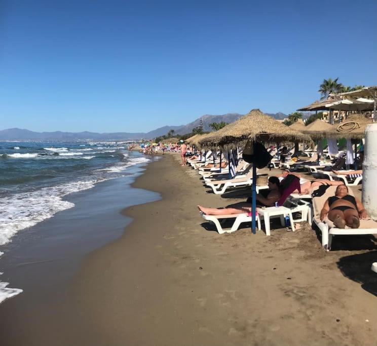 Ruim Penthouse Elviria Marbella met groot terras