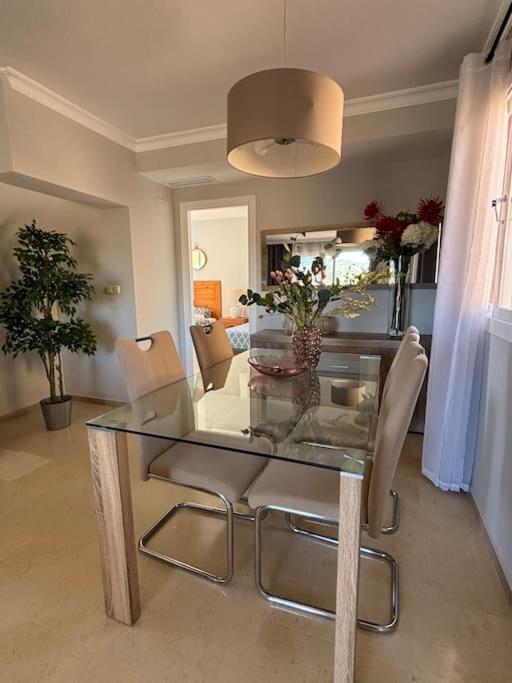 Ruim Penthouse Elviria Marbella met groot terras