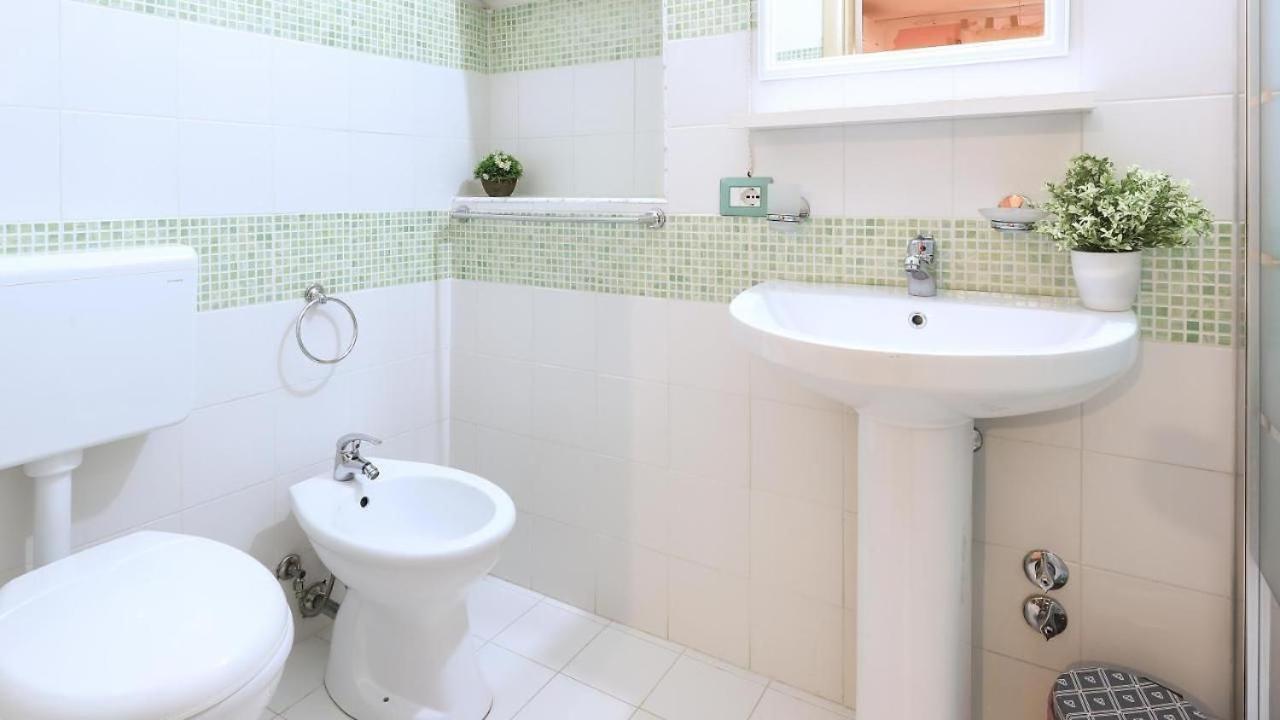 S'apposentu - Un'angolo di Paradiso con la Vista sul Castello photo 4