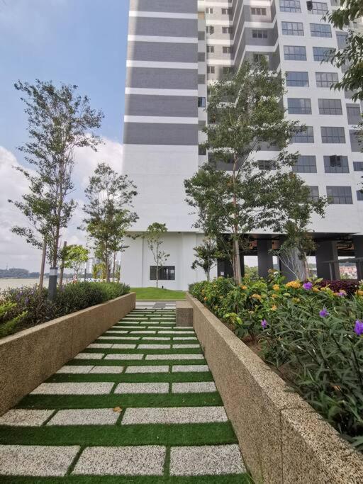 Traders Garden Cozy 2 BR Family Suite with WiFi photo 4