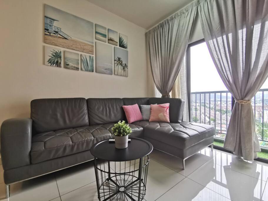 Traders Garden Cozy 2 BR Family Suite with WiFi photo 6