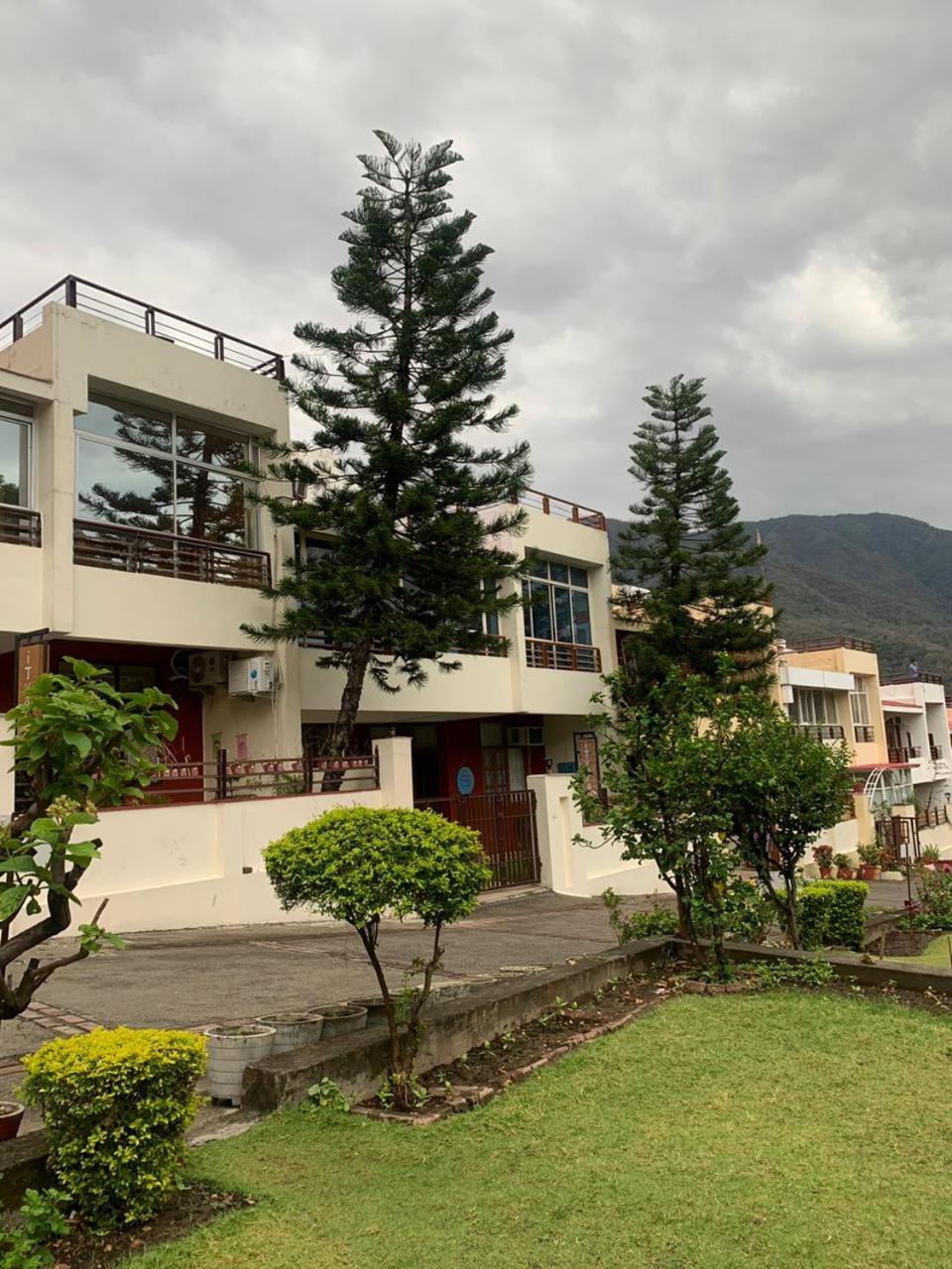 lliad Villa 4BHK