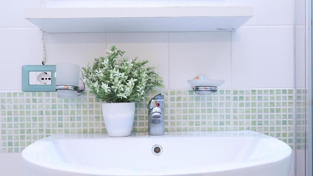 S'apposentu - Un'angolo di Paradiso con la Vista sul Castello photo 3