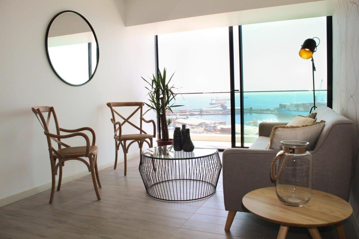 HOM I Terraza y Vista Panorámica al Mar I Mall I Wifi I Av Balmaceda PMN 0621
