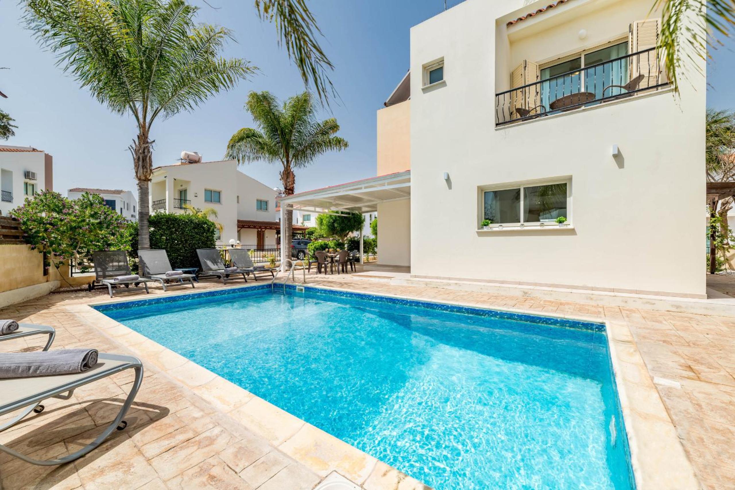 Pernera Blue Villa