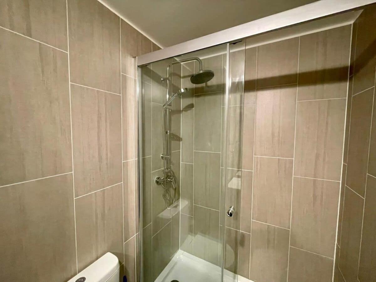 HOM I Parking, WiFi, 1D1B, a pasos del centro