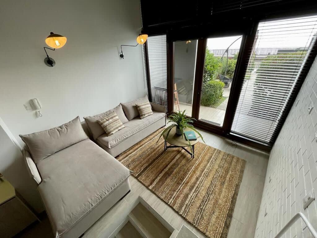 HOM I Loft Jardín I Nuevo I Cerro Baron I Parking