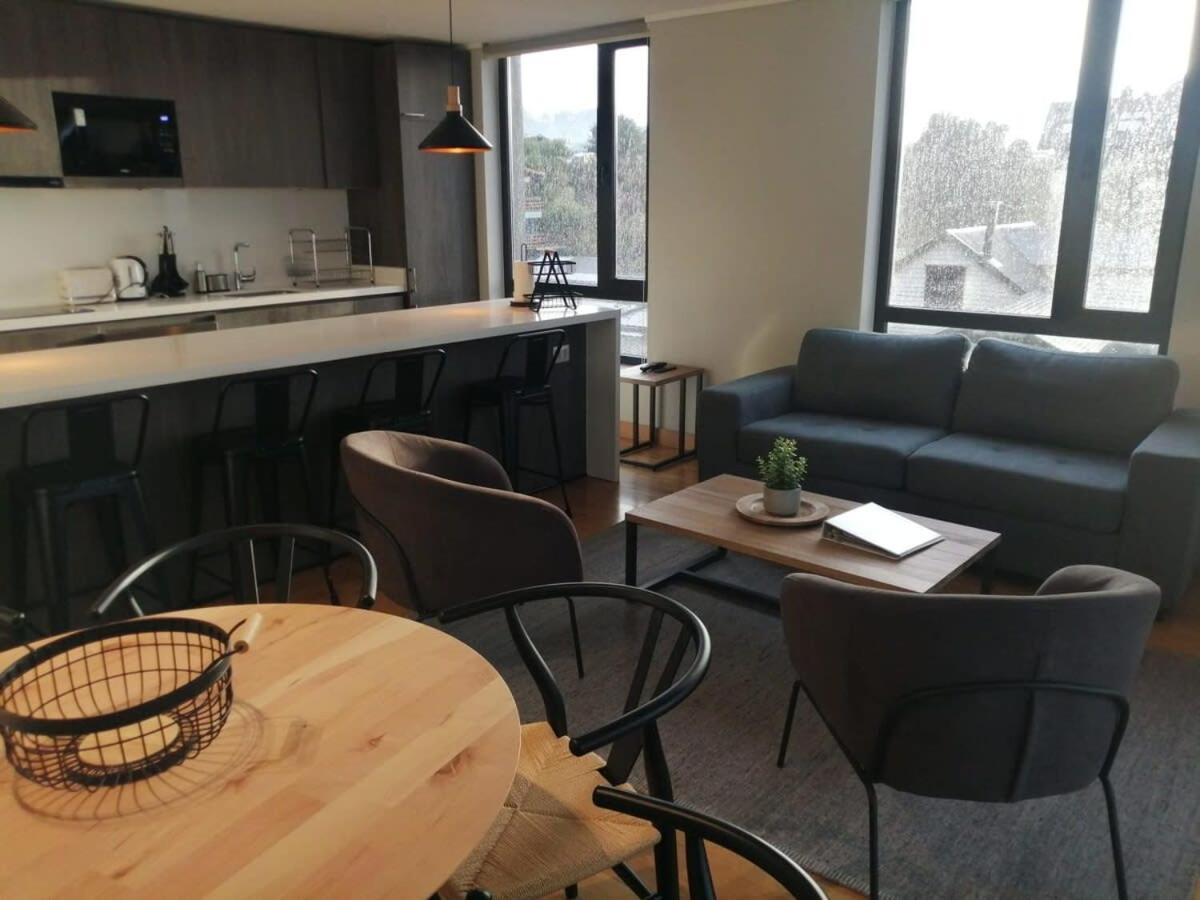 HOM I 3D2B Vista al Lago, Piscina temperada, Estacionamiento, Calefacción Central, WiFi