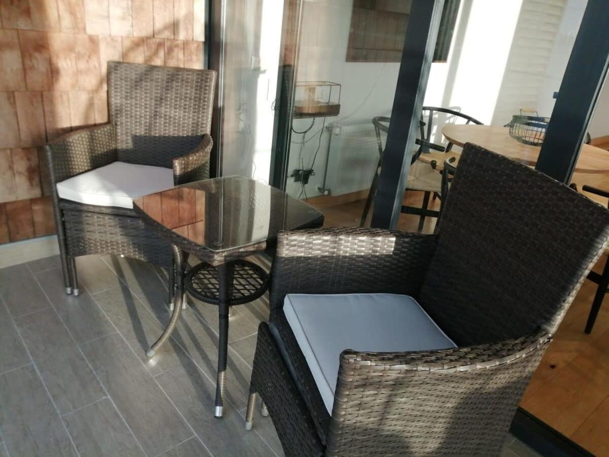 HOM I 3D2B Vista al Lago, Piscina temperada, Estacionamiento, Calefacción Central, WiFi