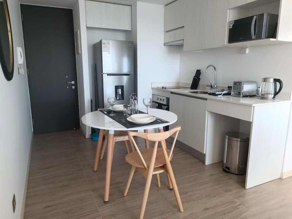 HOM I Ideal para viajes de trabajo I Frente al Mall I Terraza Vista al Mar I Wifi I PNM 1223