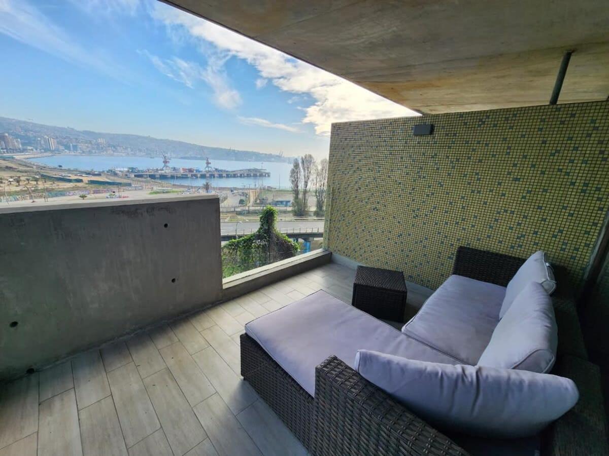 HOM I Amplio Studio a estrenar en Condominio con Terraza 173