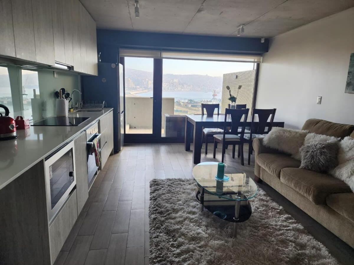 HOM I Amplio Studio a estrenar en Condominio con Terraza 173