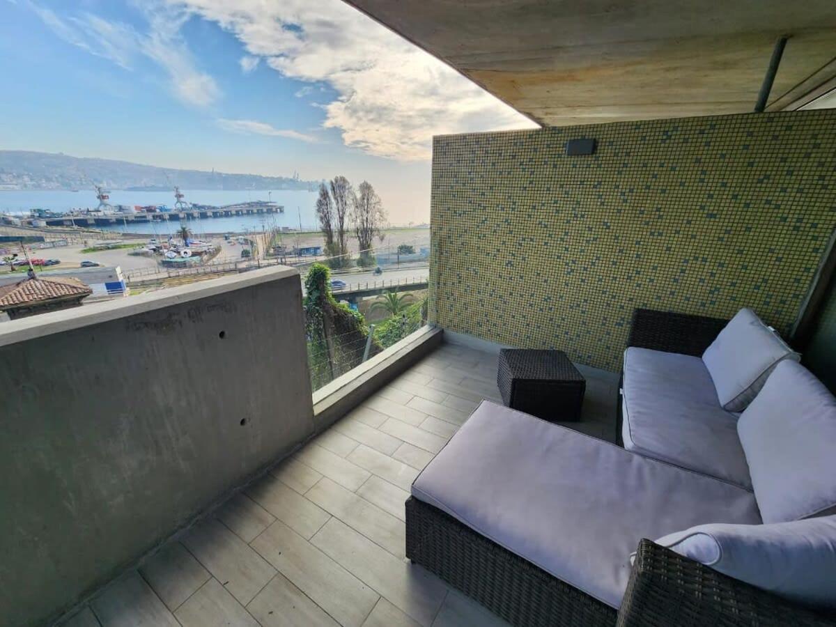 HOM I Amplio Studio a estrenar en Condominio con Terraza 173