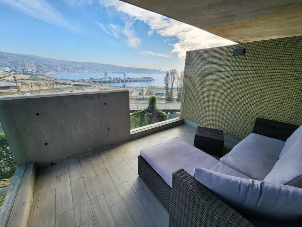 HOM I Amplio Studio a estrenar en Condominio con Terraza 173