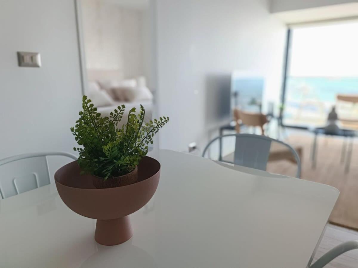 HOM I 2D2B I Terraza I Parking I Vista al Mar I Piscina PNM 1118