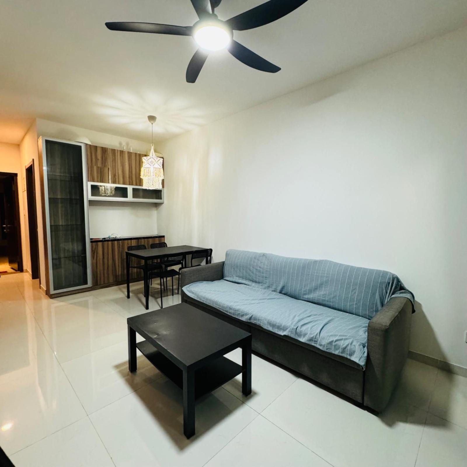Ataraxia 2B1R 5pax condo forest city 3E-1104 photo 4