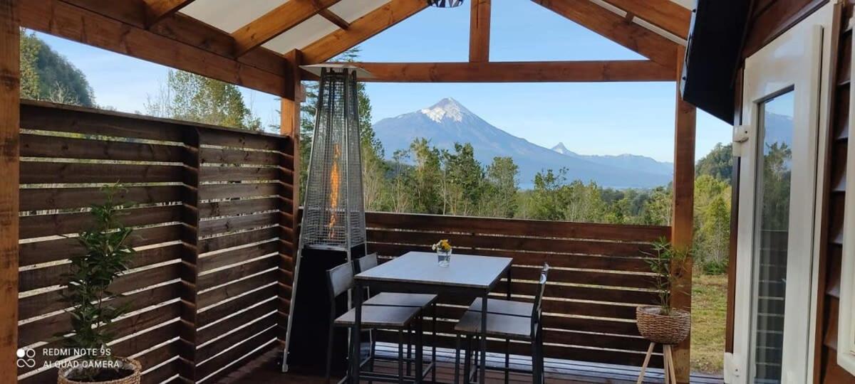 HOM I Cabaña La Ensenada vista parcial al Volcán