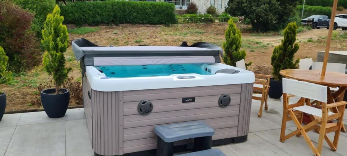 HOM I Casa en Condominio Alto Lomas a 3min de Marbella con Piscina y Jacuzzi