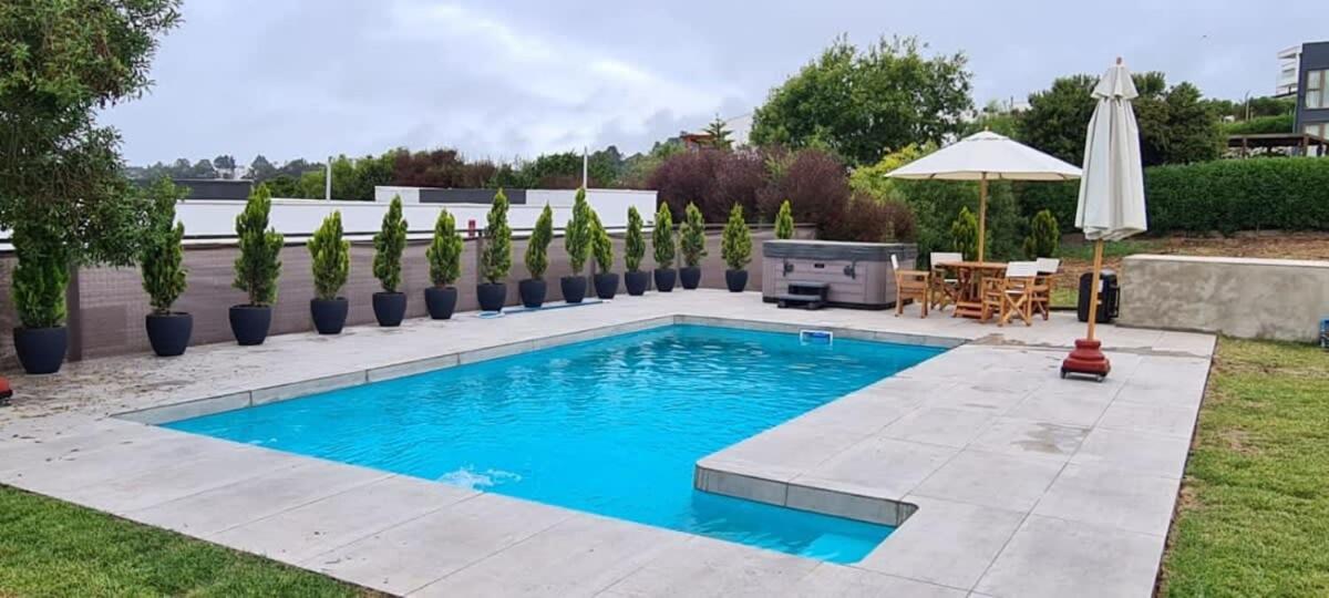 HOM I Casa en Condominio Alto Lomas a 3min de Marbella con Piscina y Jacuzzi