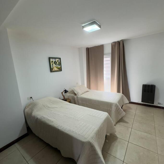 Departamento bien ubicado, espacio amplio y con terraza