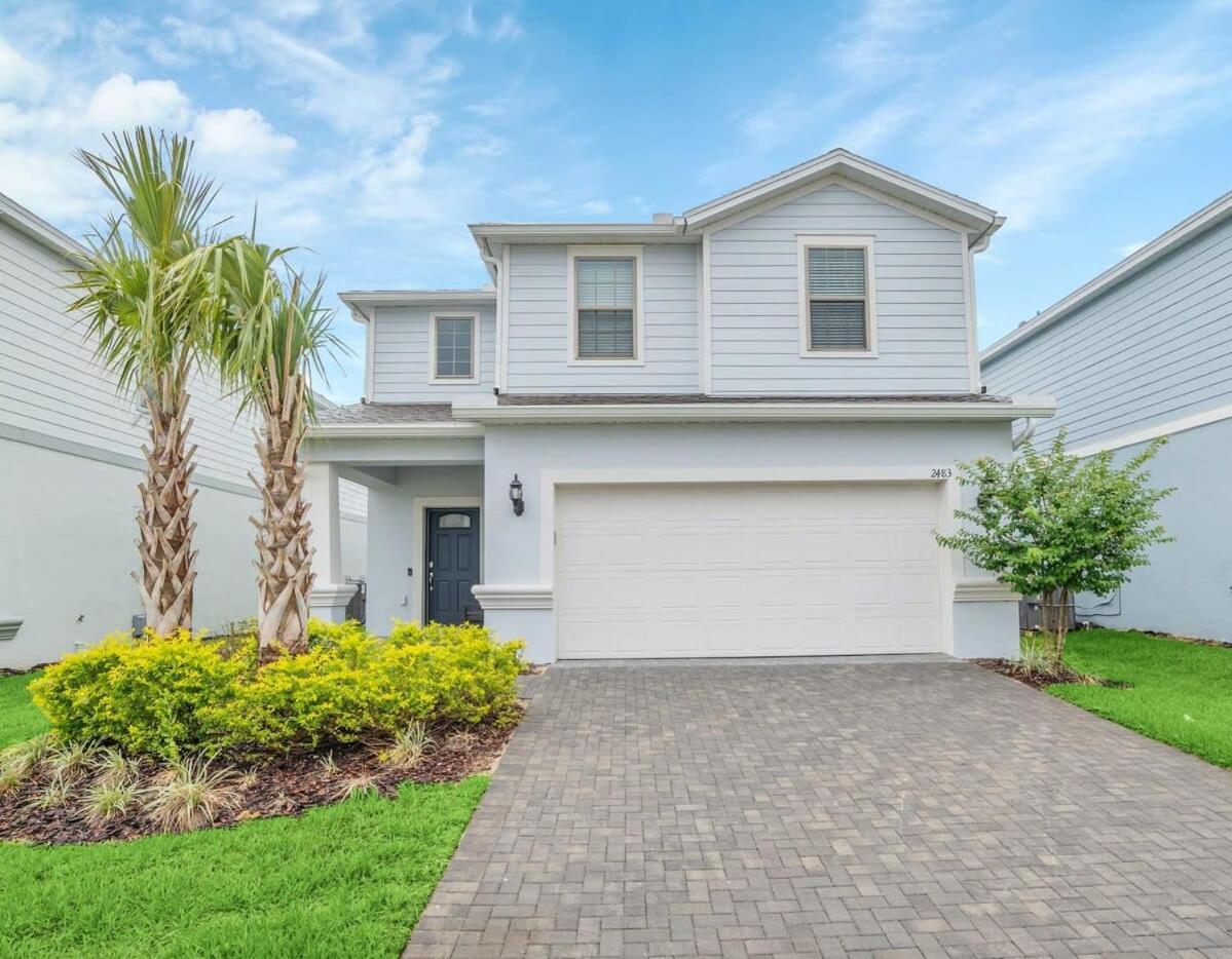 Exquisite, Spacious and Close to Disney 6 BD Home #6WS483