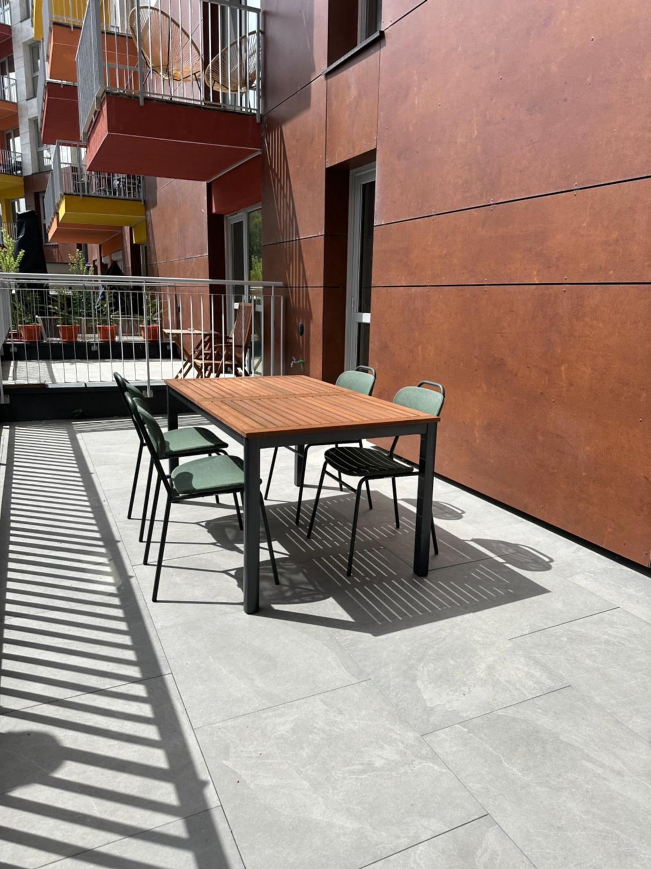 Joy Garden Apartment - Free Private Parking - Wellness Jacuzzi SPA