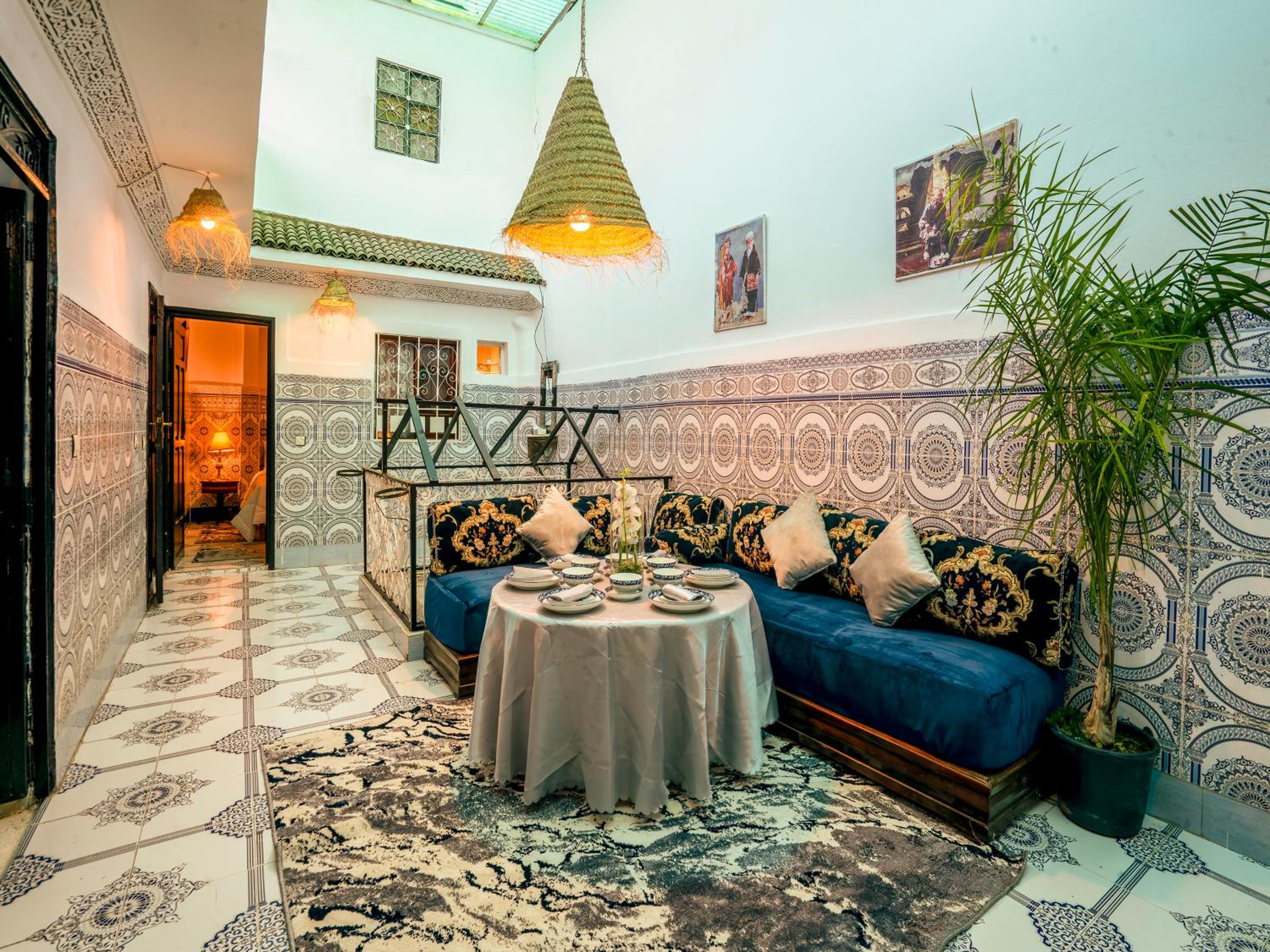 lounge