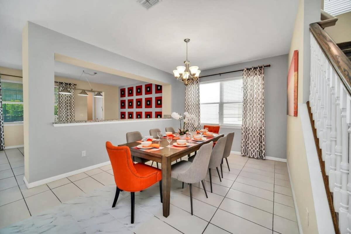 Avenger's, Frozen and Alice in Wonderland Themed Rooms! Private Pool and Modern Decor! view 2