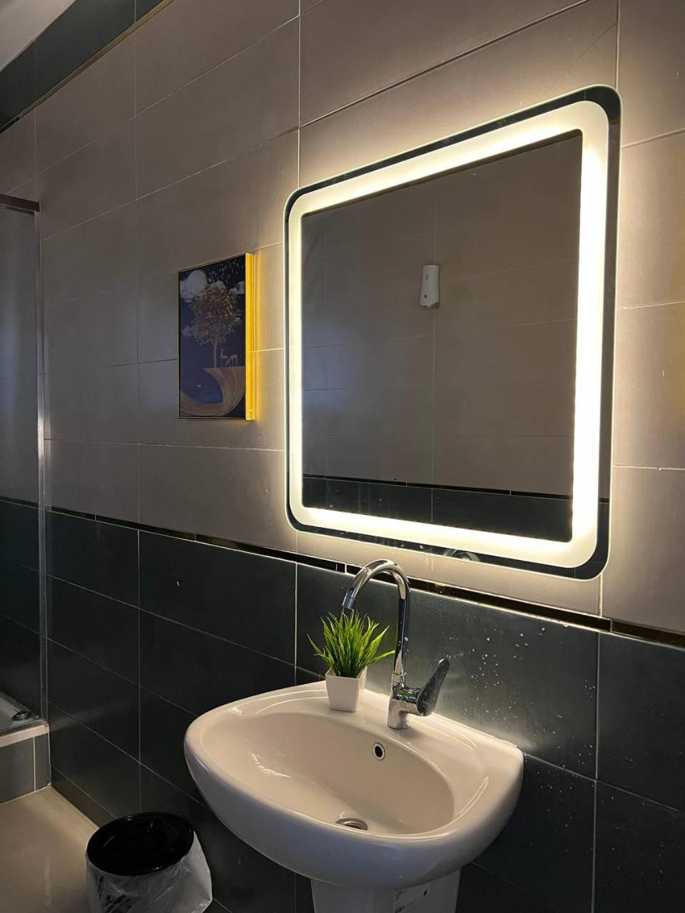 LUXURY HOME Namber 5