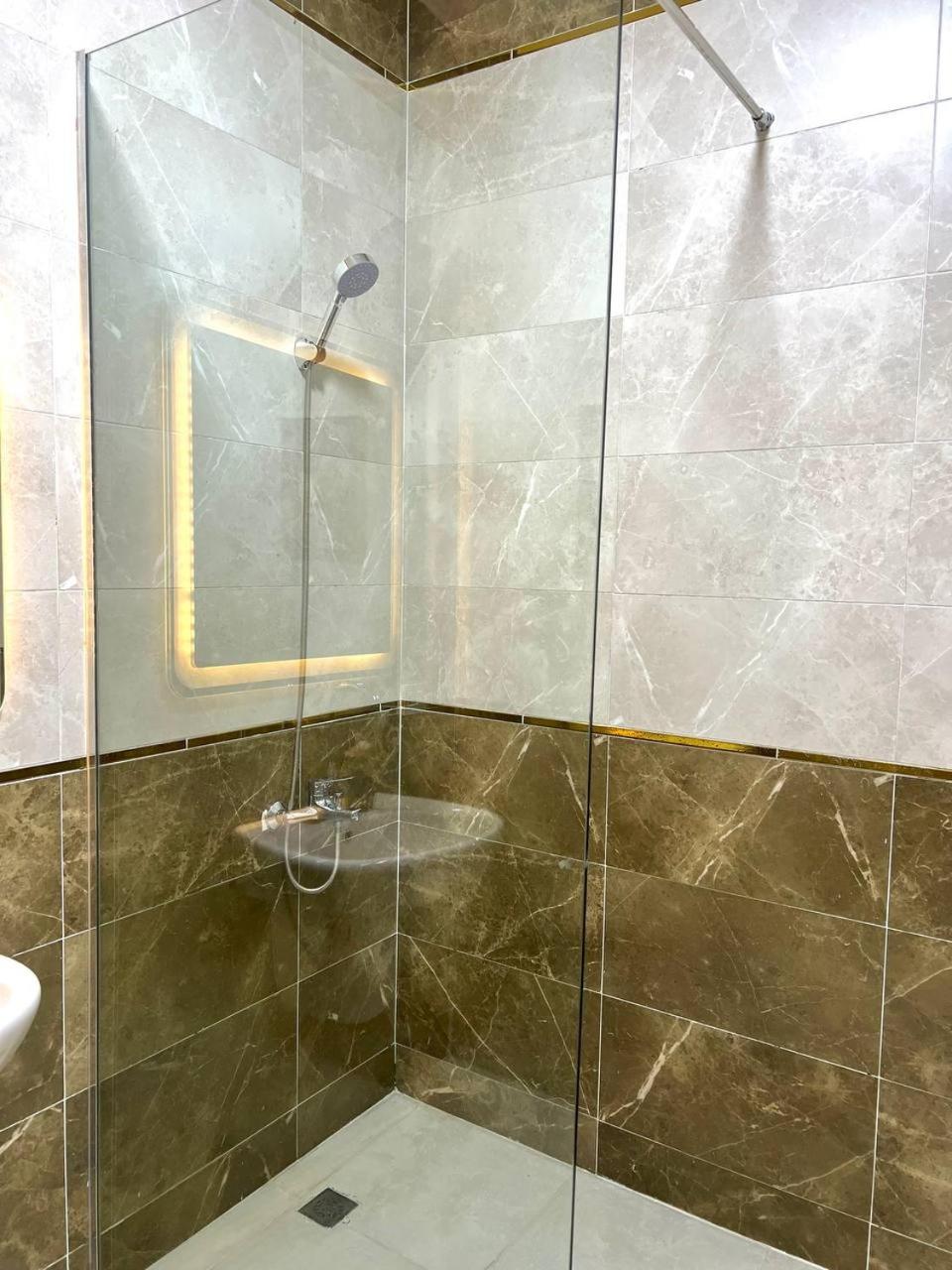 LUXURY HOME Namber 5