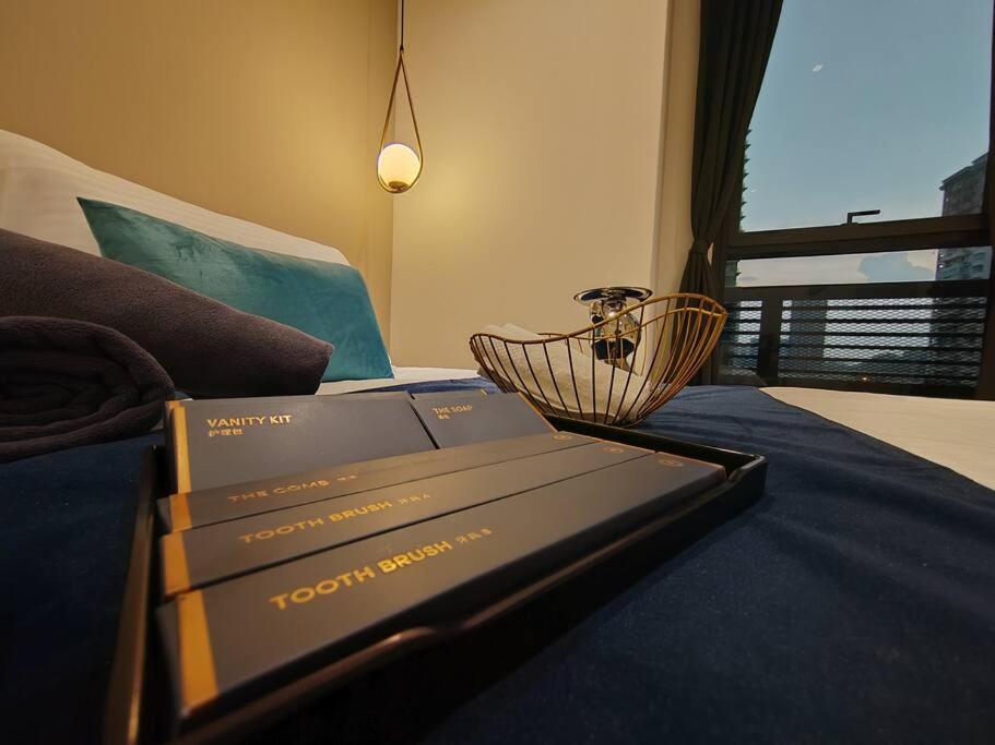 Arcoris Mont Kiara 7# Main Street #Walking 1MK# 163 Retails# 2 BR Balcony 2-4Pax