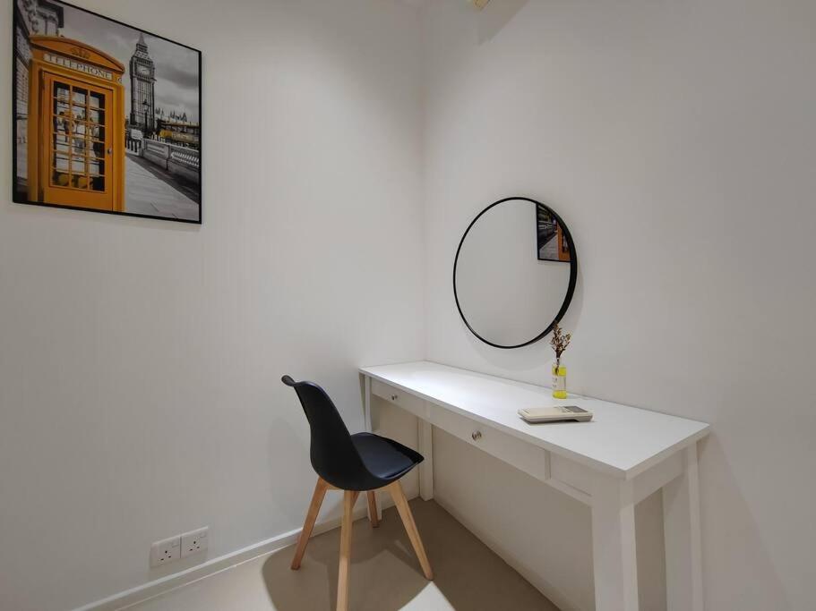Arcoris Mont Kiara 7# Main Street #Walking 1MK# 163 Retails# 2 BR Balcony 2-4Pax